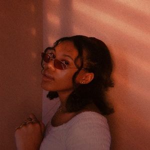 Meet your Posher, Joi-aaliyah